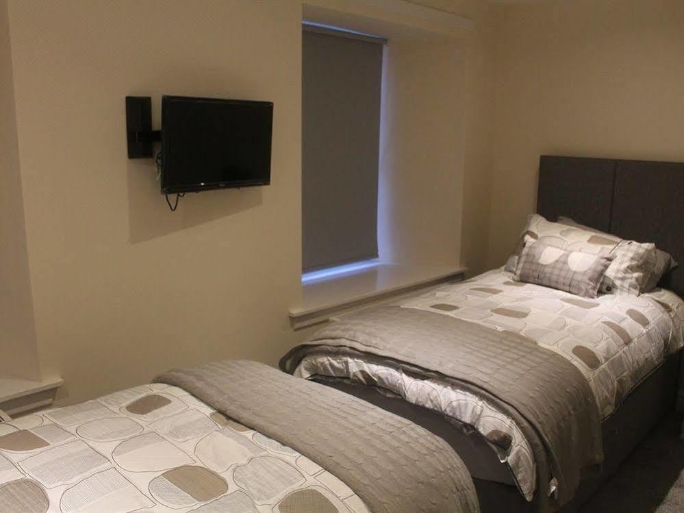 Black Bull With Rooms Upper Cumbernauld Dış mekan fotoğraf